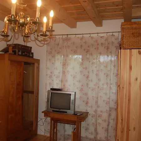 Guest house Luca Haza Panzio Feketeerdo